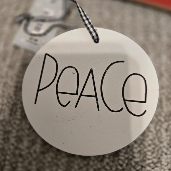 COPY - LOT OF 14 - VARIETY OF CHRISTMAS HOLIDAY DECOR/ORNAMENTS/SIGNS - Picture 2 of 14